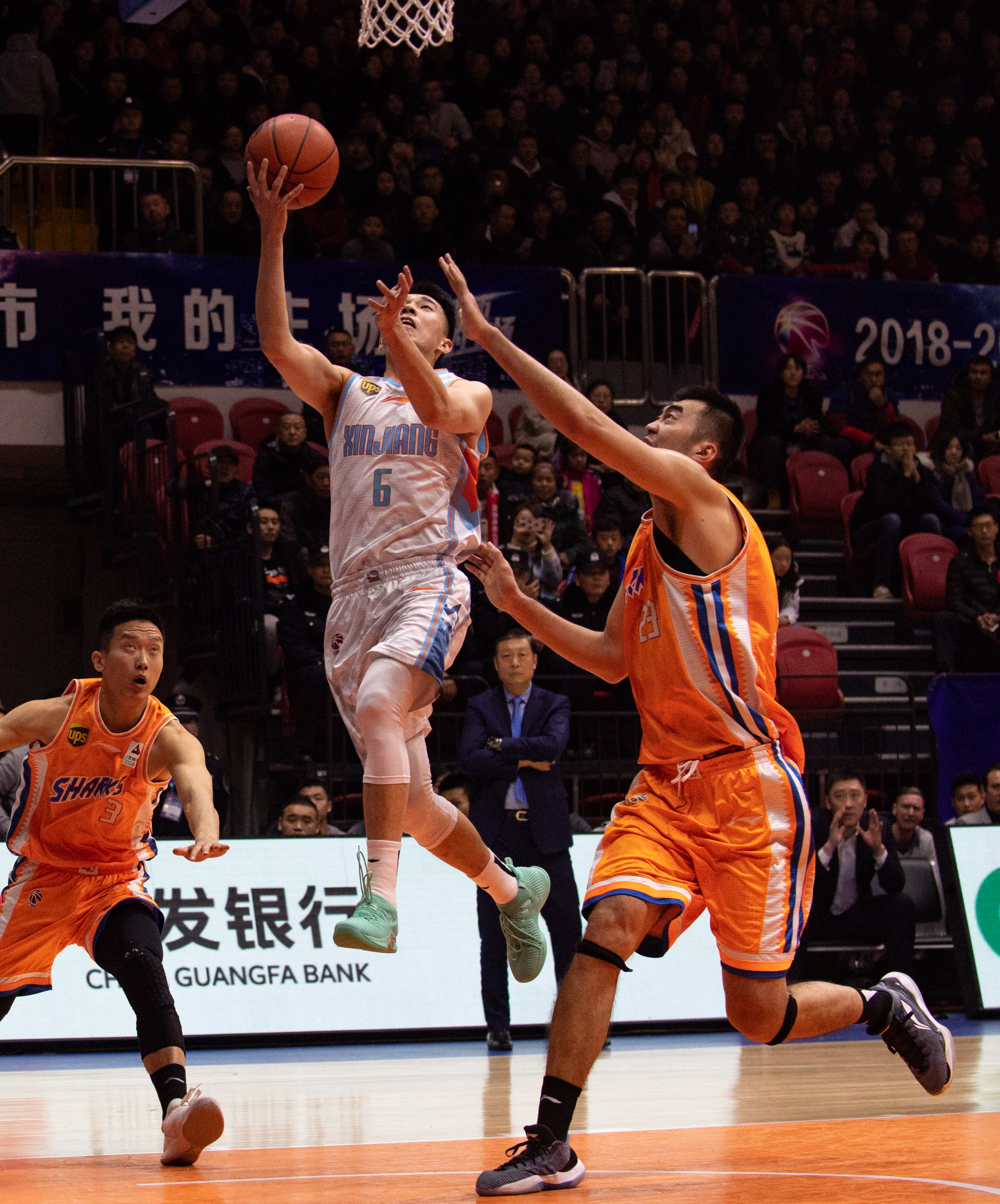 的意外队长 的意外队长