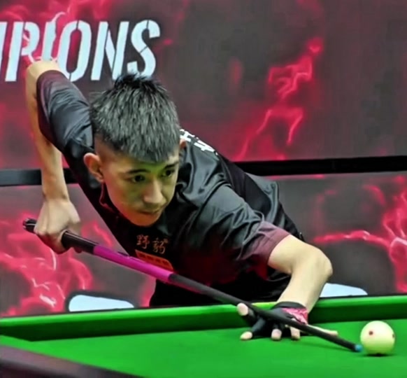 件下坚持了 件下坚持了