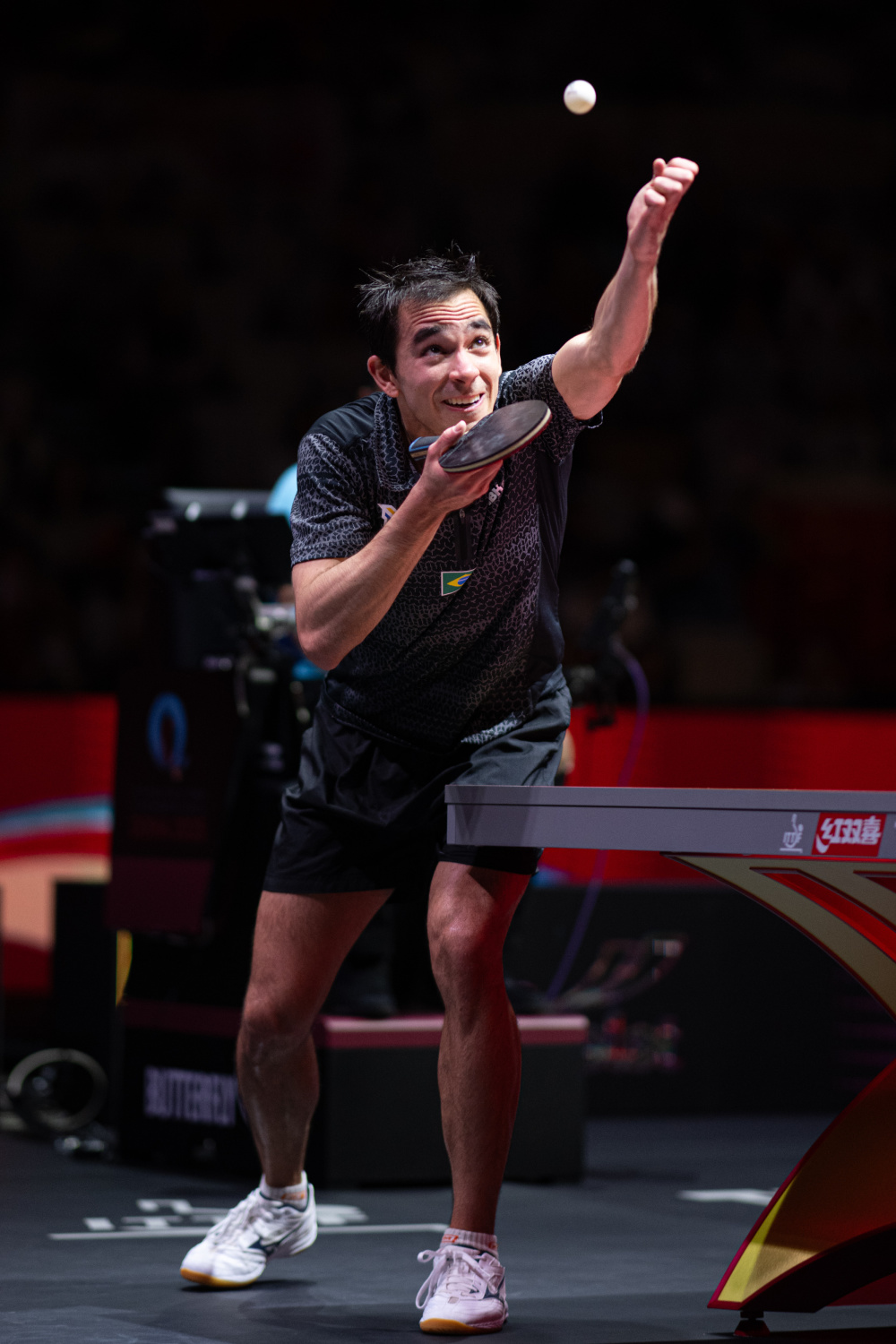 邓涵文首开 邓涵文首开